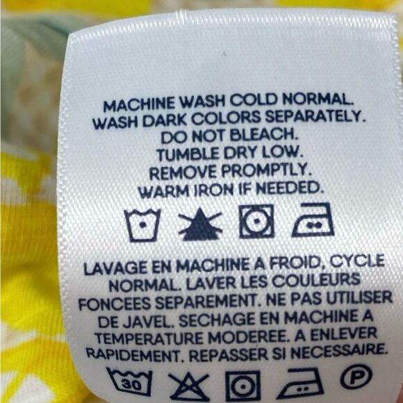 Lands End Yellow and White Lemons Cap Sleeve Top Size Medium - Picture 6 of 7